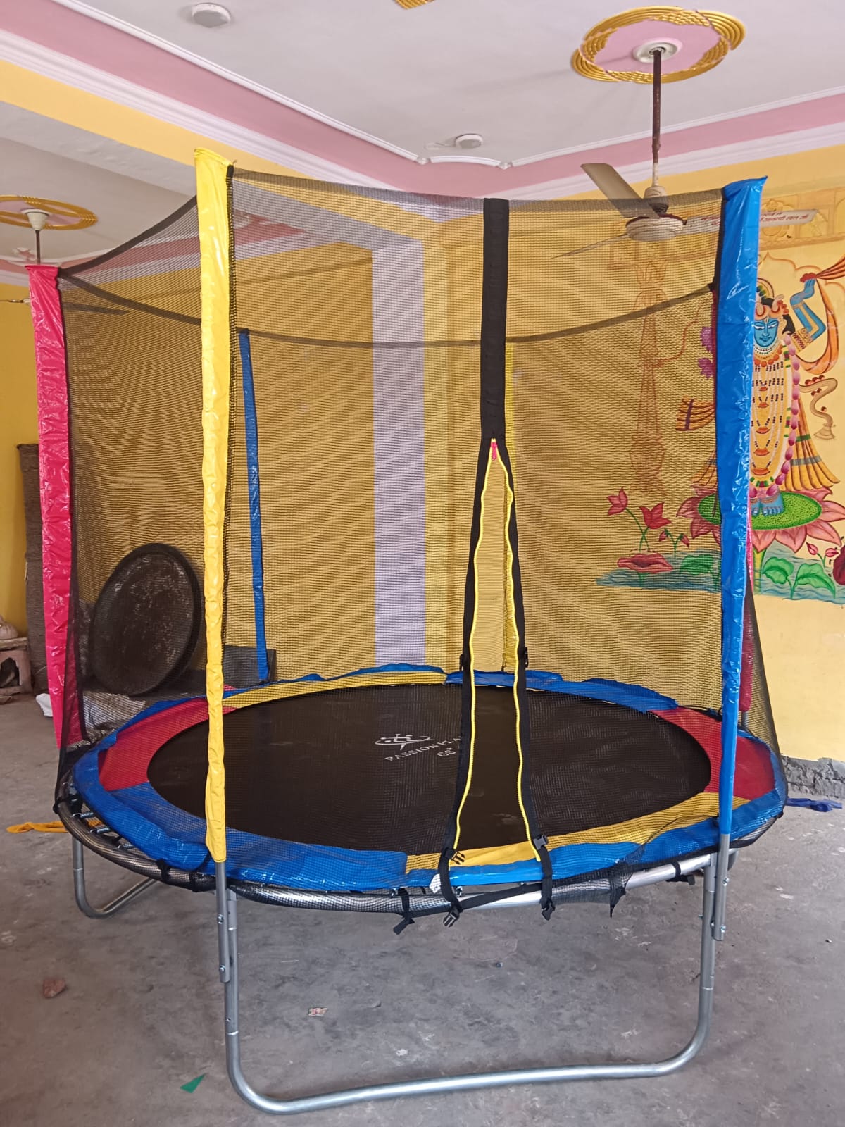  Trampoline Game in tonk road